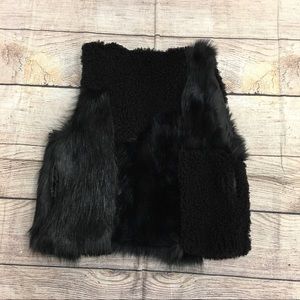 😍 BKE Buckle Women’s Black Faux Fur Vest Open front Size Medium